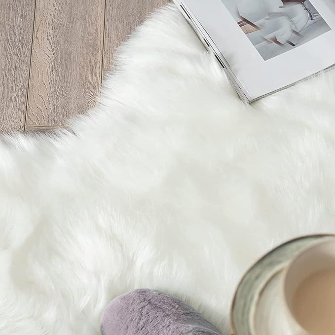ORINOVA White Fluffy Washable Shag Area Rugs for Bedroom Faux Sheepskin Fur Rug 4x6 Furry Nursery Rug Teen Room Home Décor