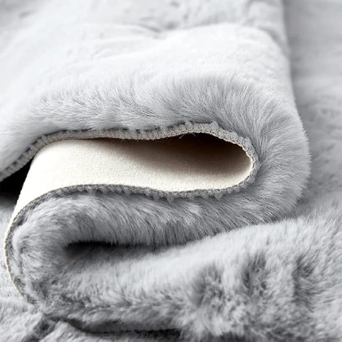 ORINOVA Faux Fur Rug 6x9 Plush Washable Area Rugs for Bedroom Fluffy Rabbit Fur Rug for Living Room Light Grey Rugs Teen Room Home Decor Rectangle