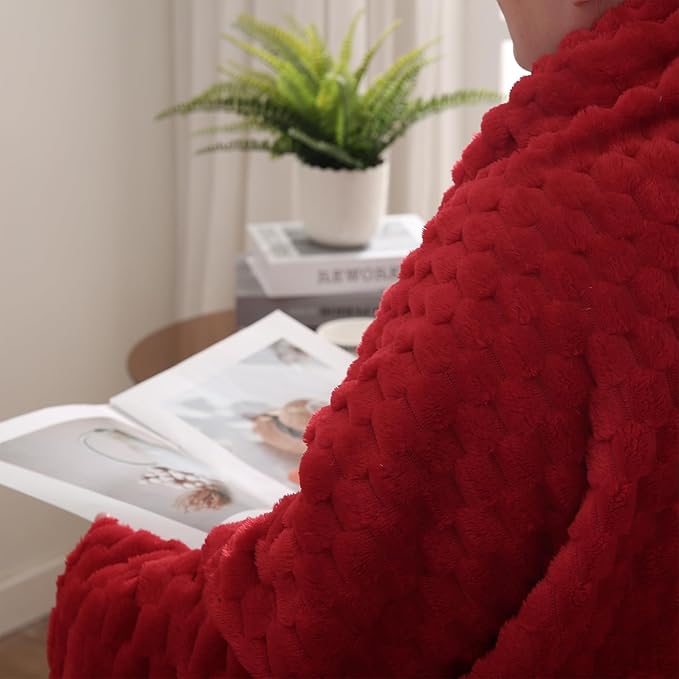 Red Throw Blanket 50"×60" inches Gifts for Mom Fuzzy 3D Jacquard Decorative Flannel Fleece Super Soft Plush Cozy Blanket for Couch Sofa Chair Lightweight
