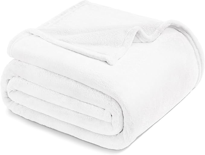 Exclusivo Mezcla Fleece Throw XL Blanket for Couch, Sofa, Super Soft and Warm Pure White Blankets, All Season, Cozy, Plush, Lightweight, 50x70 Inches