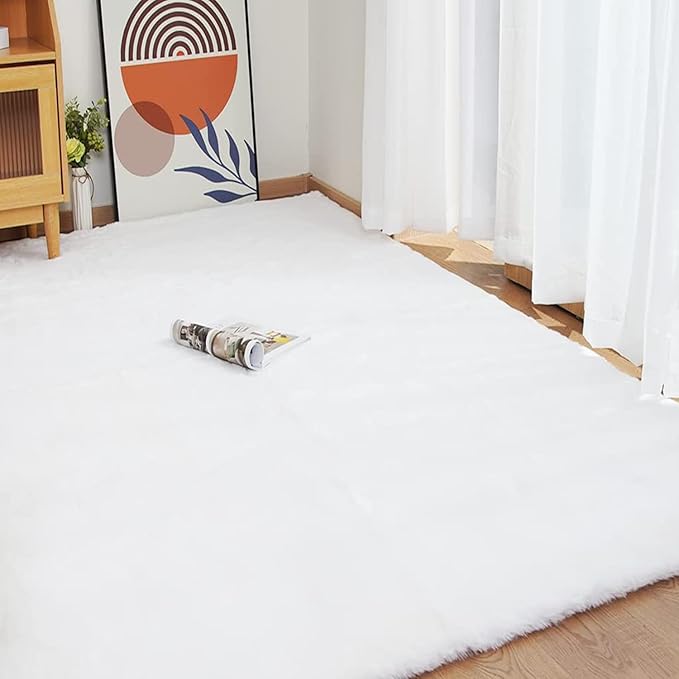 Ghouse Ultra Soft Faux Rabbit Fur Rug 5x8, Machine Washable Area Rugs for Bedroom Fluffy Rugs for Living Room, No-Shedding Carpet Sheepskin Rug White