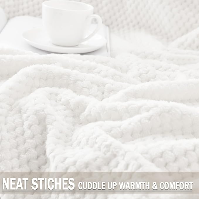 Exclusivo Mezcla Fleece Bed Blanket Queen Size, Super Soft and Warm Blankets for Couch, Sofa and Bed Waffle Textured, Cozy, Fuzzy and Lightweight (Pure White, 90x90 Inches)