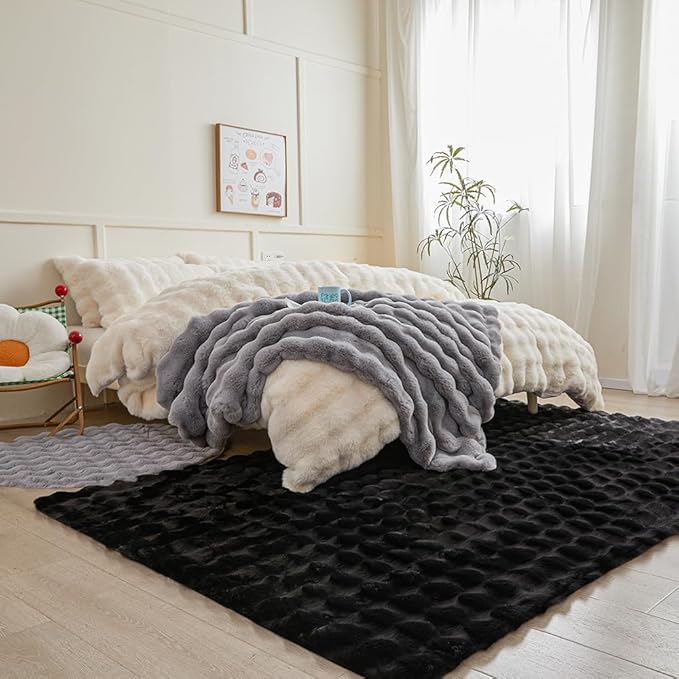Black Rabbit Plush Rug 5'x8', Fluffy Faux Fur Shaggy Area Rug for Nursery, Kids Room Decor, Soft Fuzzy Carpet for Living Room, Bedroom, Teen Girls Room