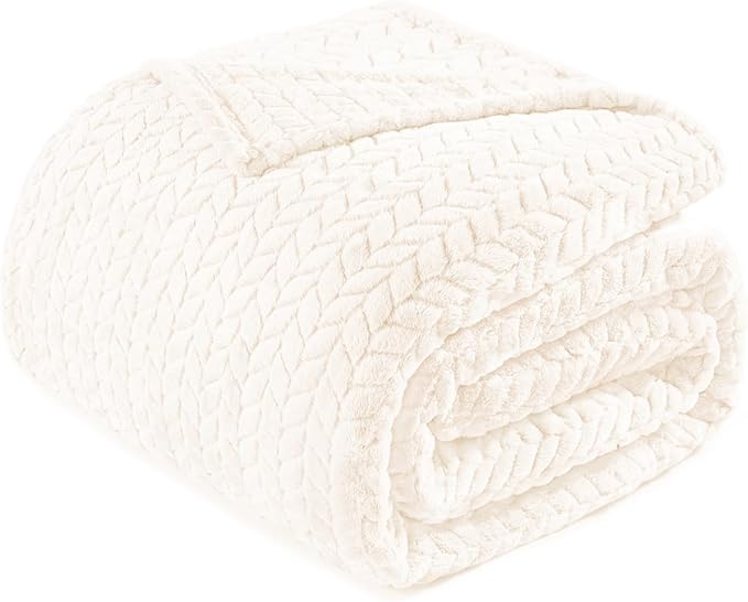 Exclusivo Mezcla Fleece King Size Blanket for Bed, 90x104 Inches Soft Cozy Jacquard Flannel Blankets, Lightweight Fuzzy Plush Warm for Women, Off White