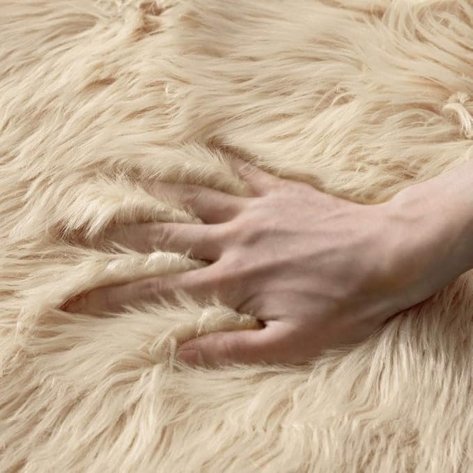 MIULEE Luxury Super Soft Fluffy Area Rug Faux Fur Sheepskin Rug Decorative Plush Shaggy Carpet for Bedside Sofa Floor Nursery 3 x 5 Feet, Light Yellow