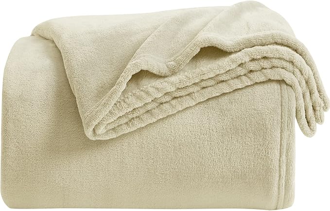 KMUSET Super Soft Throw Blanket Premium Silky Flannel Fleece Throw Size Beige Microfiber Lightweight Blanket All Season Use