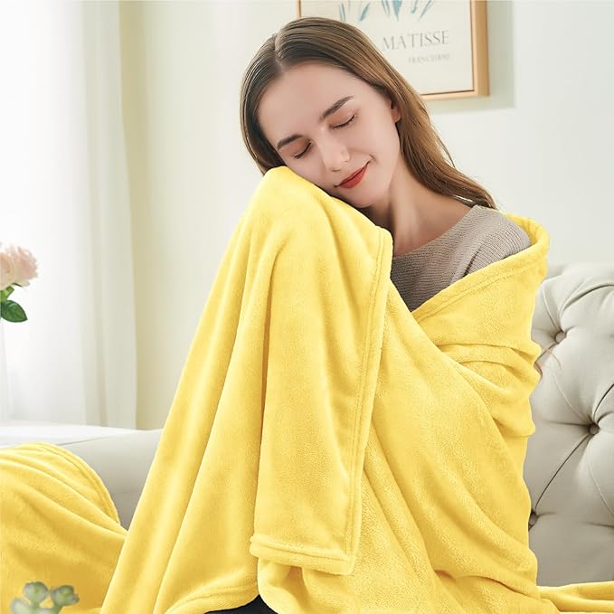BEDELITE Fleece Blanket Twin Size Light Yellow Throw Blankets for Couch & Bed, Luxury Plush Cozy Fuzzy Blanket 60x80 inches, Super Soft Warm Lightweight Throw Blanket for Travel Camping