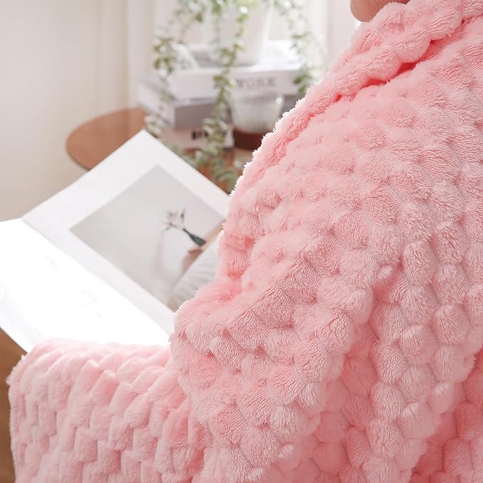 Puncuntex Light Pink Throw Blanket 108"×90" inches Fuzzy 3D Jacquard Decorative Flannel Fleece Super Soft Plush Cozy Blanket for Couch Sofa Chair Lightweight