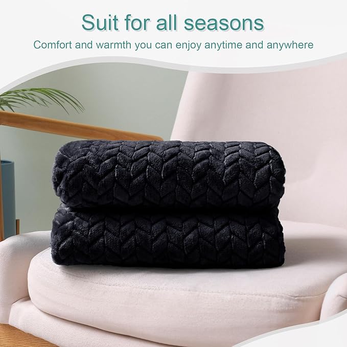 Exclusivo Mezcla Fleece Throw Blanket for Couch and Bed, 50x70 Inches Soft Cozy Jacquard Flannel Blankets, Lightweight Fuzzy Plush Warm Throws for Women, Black