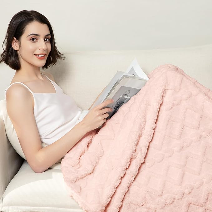 Aganear Twin Blanket - 3D Stylish Design, Lightweight Blanket Super Soft, Warm, Decorative Present for All Seasons, Portable Throw Blankets for Couch, Sofa, Bed, Car(60"×80", Pink)
