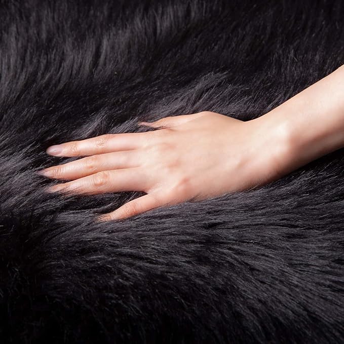 Ashler faux fur rug, Fluffy Shaggy Area Rug Ultra Soft 3 x 5 Feet Rectangle Fur Rug Black Fuzzy Rug Machine Washable Shag Rug, Nursery Decor Throw Rugs for Bedroom, kids room, Living Room