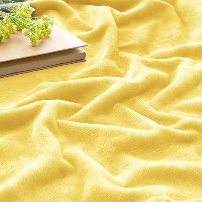 BEDELITE Fleece Blanket Light Yellow Throw Blankets for Couch & Bed, Luxury Plush Cozy Fuzzy Blanket 50x60 inches, Super Soft Warm Lightweight Throw Blanket for Travel Camping