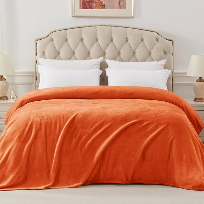 Exclusivo Mezcla Fleece Blanket Twin Size for Bed, Super Soft and Warm, All Season, Cozy, Plush, Lightweight, 60x80 Inches Burnt Orange