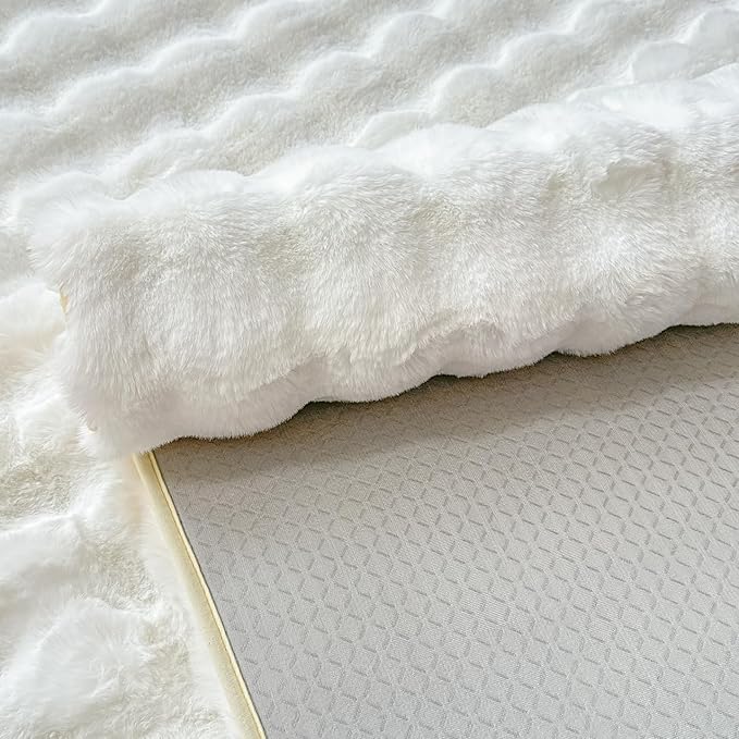 White Rabbit Plush Rug 5'x8', Fluffy Faux Fur Shaggy Area Rug for Nursery, Kids Room Decor, Soft Fuzzy Carpet for Living Room, Bedroom, Teen Girls Room
