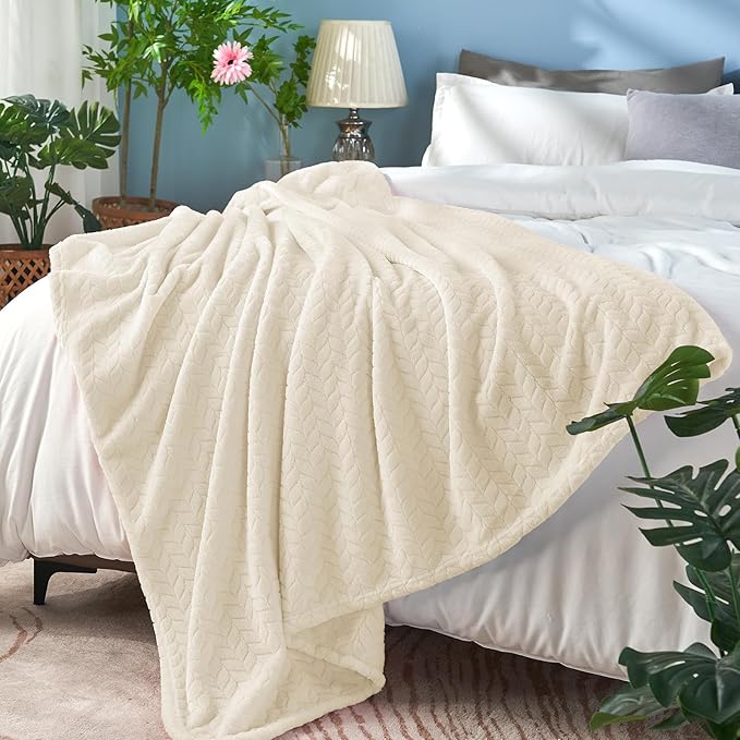 inhand Cream White Fleece Throw Blanket for Couch, Super Soft Flannel Blanket, Lightweight Fuzzy Blankets Sofa Bed Office, Washable Cozy Plush Fleece Blankets&Throw for All Season(50x60 Inches)