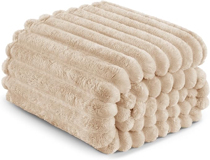 Exclusivo Mezcla Fleece Throw Blanket for Couch, Super Soft Striped Jacquard Bed Blanket, Lightweight Fuzzy Cozy for All Seasons, 50x60 Inches, Beige