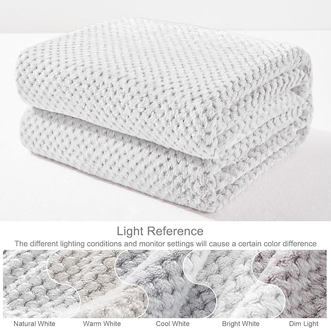 Exclusivo Mezcla Fleece Throw Blanket Extra Large, Super Soft and Warm Blankets for Couch, Sofa and Bed Waffle Textured, Cozy, Fuzzy and Lightweight (Heather Light Grey, 50x70 Inches)