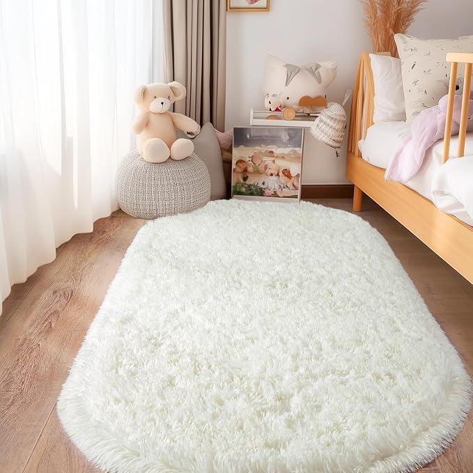 Pionblank Fluffy Oval Rug for Bedroom 2.6x5.3, Shag Throw Rugs for Bedside, Ultra Soft Cute Plush Carpet for Girls Boys Room Living Room Nursery Dorm Home Decor, Cream White