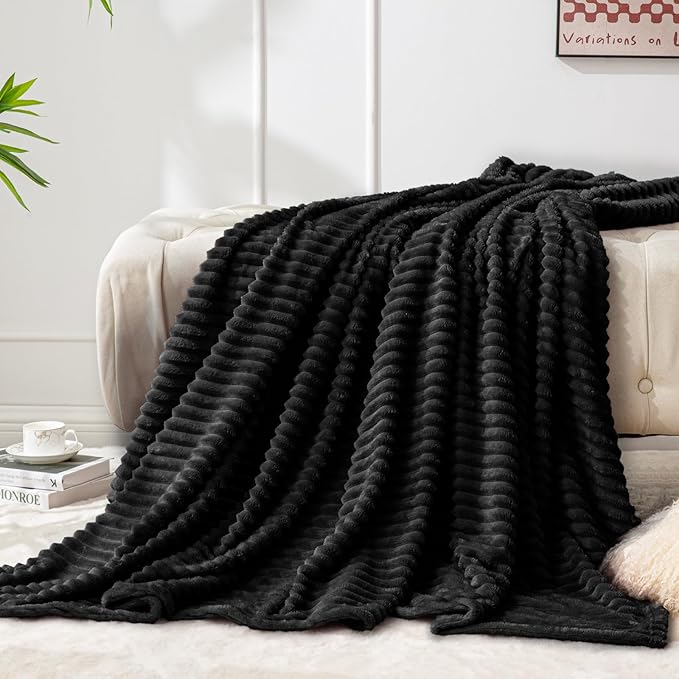 BEDELITE Fleece Blanket Twin Size – 3D Ribbed Jacquard Soft and Warm Decorative Fuzzy Blankets – Cozy, Fluffy, Plush Lightweight Throw Blankets for Couch, Bed, Sofa(Black, 60x80 inches)