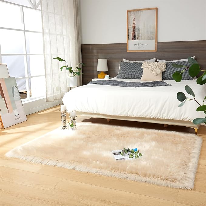 EasyJoy Ultra Soft Fluffy Shaggy Area Rug Faux Fur Rug Chair Cover Seat Pad Fuzzy Area Rug for Bedroom Floor Sofa Living Room (4 x 6 ft Rectangle, Beige)