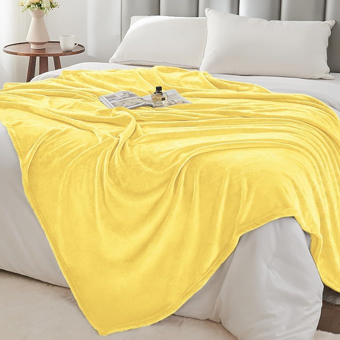 BEDELITE Fleece Blanket Twin Size Light Yellow Throw Blankets for Couch & Bed, Luxury Plush Cozy Fuzzy Blanket 60x80 inches, Super Soft Warm Lightweight Throw Blanket for Travel Camping