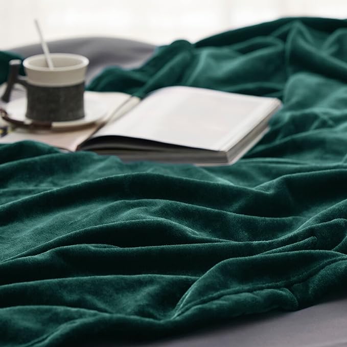 Bedsure GentleSoft Fleece Bed Blankets Large Size Forest Green - Soft Lightweight Cozy Oversized King Blanket Microfiber, Room Home Decor Gifts for Women and Men, 120x120 inches