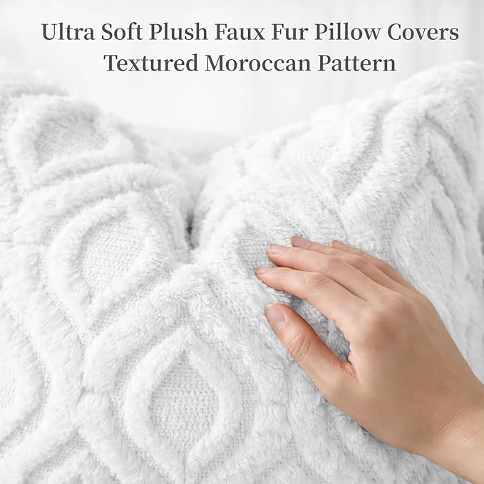 decorUhome Throw Pillow Covers 20x20 Inch Set of 2, Soft Plush Faux Wool White Solid Couch Pillow Covers, Accent Farmhouse Neutral Square Pillow Cases for Sofa Bed Living Room