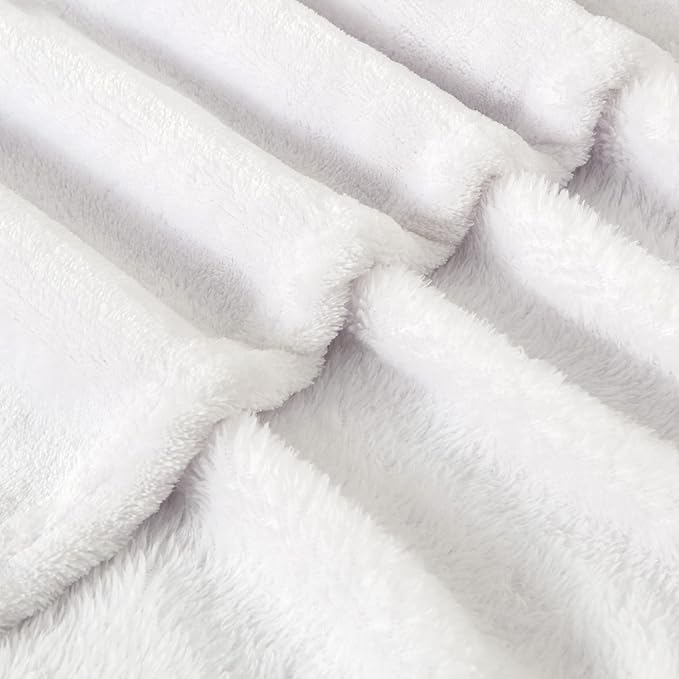 BEDELITE Fleece Blanket White Throw Blanket for Couch & Bed, Luxury Plush Cozy Fuzzy Blanket 50" x 60", Super Soft Warm Lightweight Throw Blanket for Travel Camping