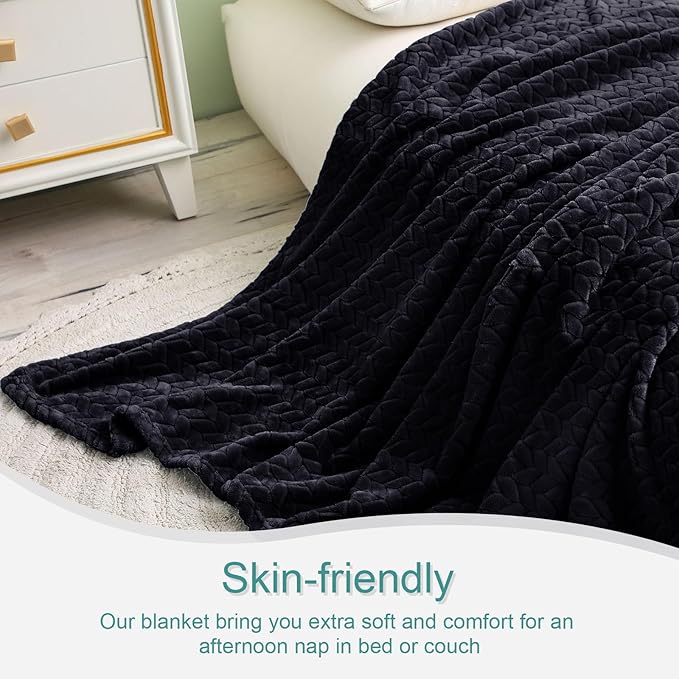 Exclusivo Mezcla Fleece Throw Blanket for Couch and Bed, 50x70 Inches Soft Cozy Jacquard Flannel Blankets, Lightweight Fuzzy Plush Warm Throws for Women, Black