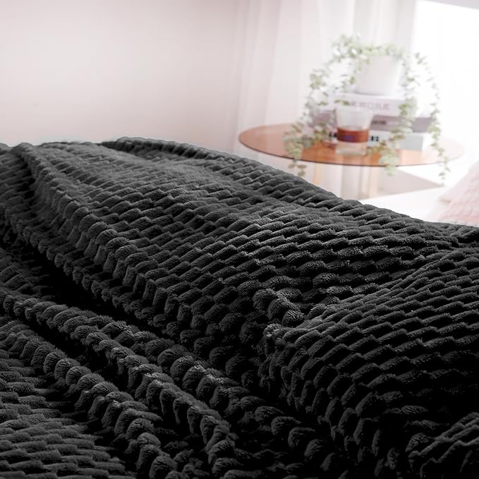Puncuntex Black Throw Blanket 60"×80" inches Fuzzy 3D Jacquard Decorative Flannel Fleece Super Soft Plush Cozy Blanket for Couch Sofa Chair Lightweight