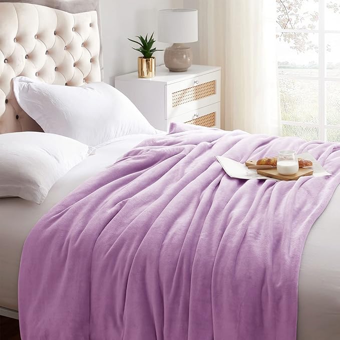 KMUSET Fleece Blanket Twin Size Lilac Lightweight Super Soft Cozy Luxury Bed Blanket Microfiber