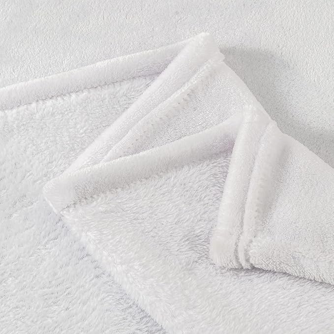 BEDELITE Fleece Blanket White Throw Blanket for Couch & Bed, Luxury Plush Cozy Fuzzy Blanket 50" x 70", Super Soft Warm Lightweight Fall Throw Blanket for Travel Camping