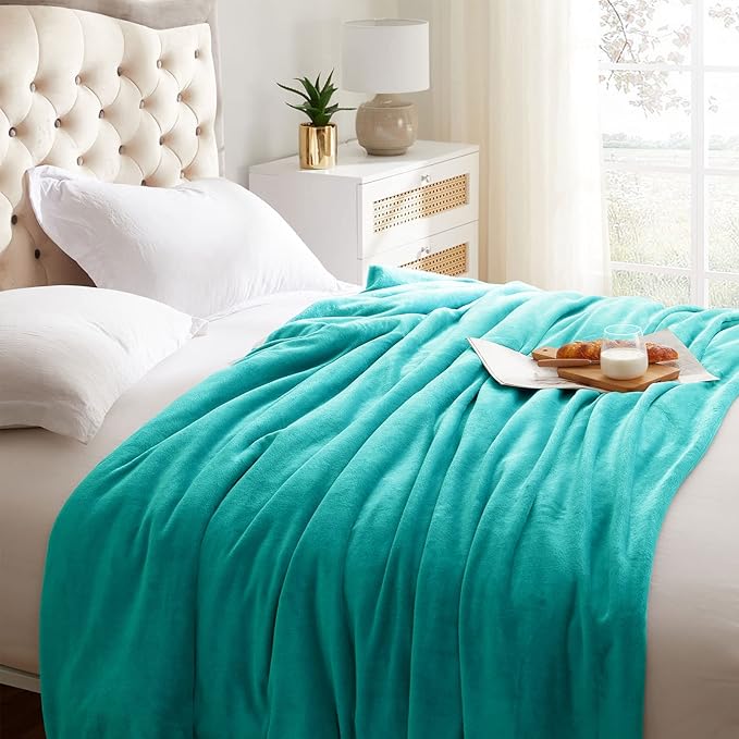 KMUSET Fleece Blanket Throw - Teal, Lightweight, Super Soft, Cozy Luxury Bed Blanket