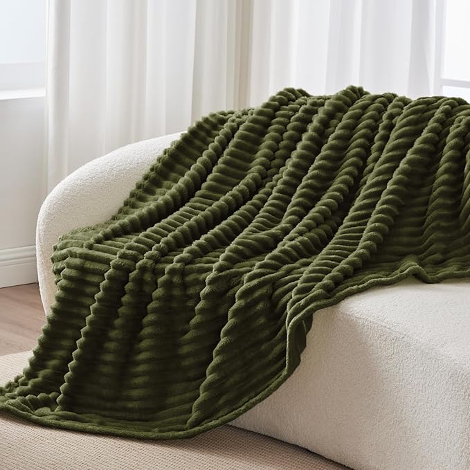 BEDELITE Twin Blanket for Couch & Bed, 300GSM Soft & Warm Fleece Blanket, Decorative and Giftable Striped Olive Green Blankets for Women, Men, 60"x80"