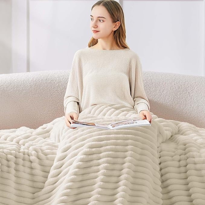 BEDELITE Full Size Blanket for Bed, 300GSM Soft & Warm Fleece Beige Blanket, Decorative and Giftable Striped Blankets for Women, Men, 84"x90"