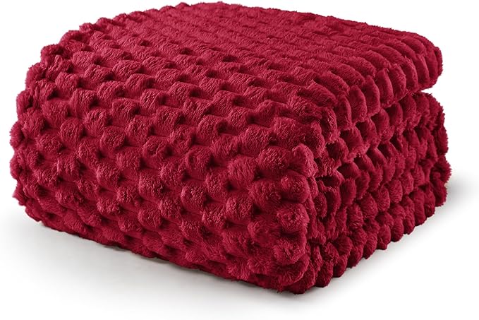 Exclusivo Mezcla Fleece King Blanket for Bed, Extra Large Fuzzy Deep Red Bed Blankets, Soft Cozy Plush Sofa Throws for All Seasons, 90x104 Inches