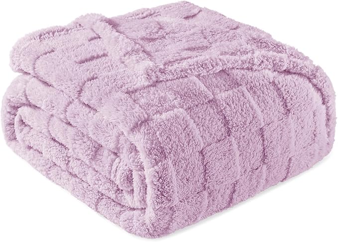 Exclusivo Mezcla Fleece Throw Blanket for Couch,Super Soft and Warm Lightweight Checkered Pattern Blanket for All Seasons, 50x60 Inches, Light Purple