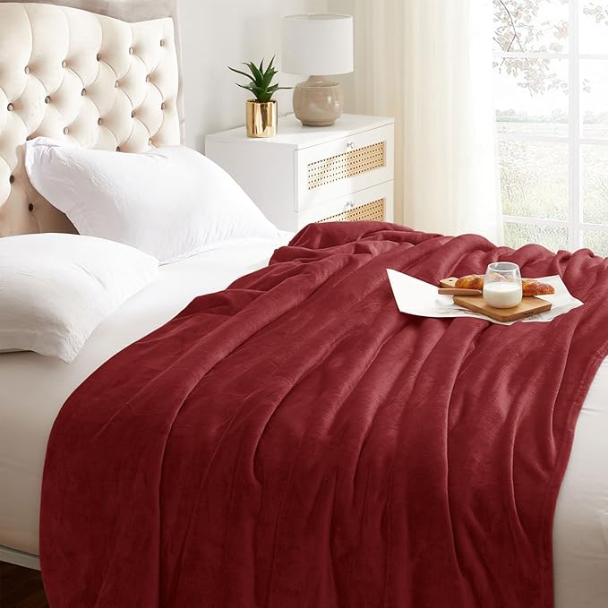 KMUSET Fleece Blanket Twin Size Burgundy Lightweight Super Soft Cozy Fuzzy Bed Blankets Microfiber Factory Shop