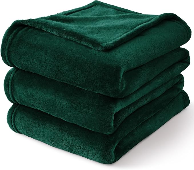 BEDELITE Fleece Blanket Twin Size Forest Green Throw Blankets for Couch & Bed, 300GSM Luxury Plush Cozy Fuzzy Blanket 60x80 inches, Super Soft Warm Lightweight Throw Blanket for Travel Camping