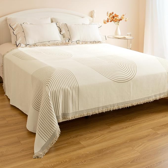 Couch Cover for Dogs, Boho Sofa Covers for 3 Cushion Couch, Chenille Sofa Slipcover for Pets Washable, L-Shape Sectional Couch Loveseat Cover Soft Throw Blankets with Tassels(71x134,Arc Beige)