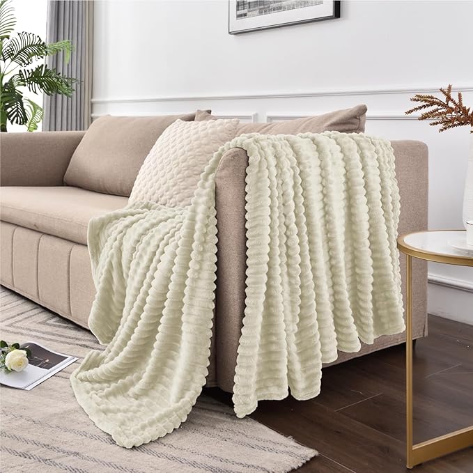 BEDELITE Fleece Blanket Twin Size – 3D Ribbed Jacquard Soft and Warm Decorative Fuzzy Blankets – Cozy, Fluffy, Plush Lightweight Throw Blankets for Couch, Bed, Sofa(Beige, 60x80 inches)