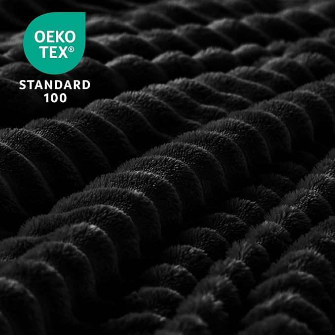 BEDELITE Fleece Blanket Twin Size – 3D Ribbed Jacquard Soft and Warm Decorative Fuzzy Blankets – Cozy, Fluffy, Plush Lightweight Throw Blankets for Couch, Bed, Sofa(Black, 60x80 inches)