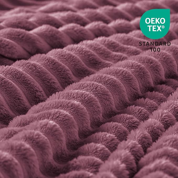 BEDELITE Fleece Throw Blanket for Couch – 3D Ribbed Jacquard Soft and Warm Decorative Fuzzy Blanket – Cozy, Fluffy, Plush Lightweight Plum Throw Blankets for Bed, Sofa, 50x60 inches