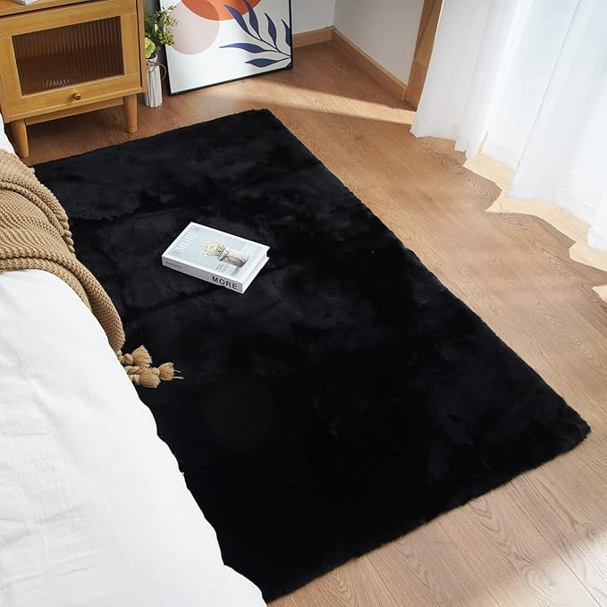 Ghouse Ultra Soft Faux Rabbit Fur Rug 3x5, Machine Washable Area Rugs for Bedroom Fluffy Rugs for Living Room, No-Shedding Carpet Sheepskin Rug Black