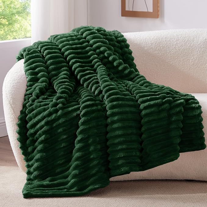 BEDELITE Twin Blanket for Couch & Bed, 300GSM Soft & Warm Fleece Blanket, Decorative and Giftable Striped Forest Green Blankets for Women, Men, 60"x80"