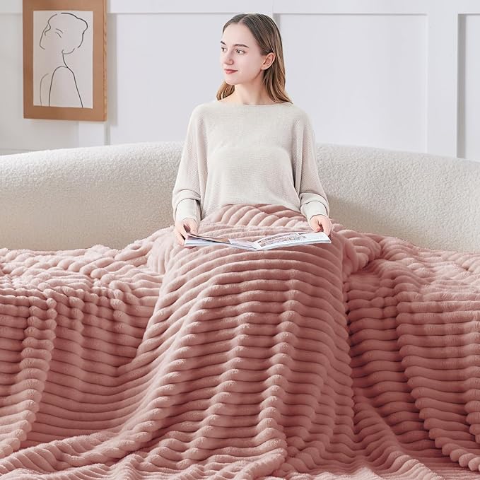 BEDELITE Twin Blanket for Couch & Bed, 300GSM Soft & Warm Fleece Blanket, Decorative and Giftable Striped Dusty Pink Blankets for Women, Men, 60"x80"