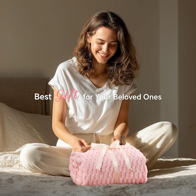 BEDELITE Fleece Blanket - 3D Jacquard Decorative Pink Throw Blankets for Women's Couch & Bed, Soft and Cozy Warm Plush Fluffy Blanket, Cute Birthday Gift for Women, 50x70 Inches