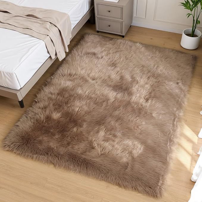 Goolela Area Rug 5x7 - Light Brown Beige - Fluffy Fuzzy Furry Carpet for Bedroom Living Room Faux Sheepskin Fur Shaggy Plush Washable Rectangle