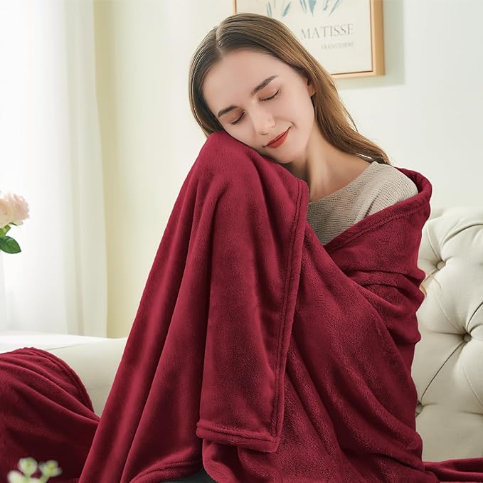 BEDELITE Fleece Blanket Burgundy Throw Blankets for Couch & Bed, Luxury Plush Cozy Fuzzy Blanket 50x60 inches, Super Soft Warm Lightweight Throw Blanket for Travel Camping