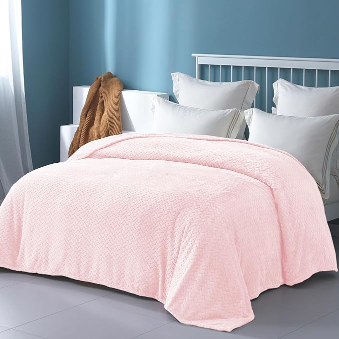 Exclusivo Mezcla Fleece Queen Size Blanket for Bed, 90x90 Inches Soft Cozy Jacquard Flannel Blankets, Lightweight Fuzzy Plush Warm for Women, Light Pink